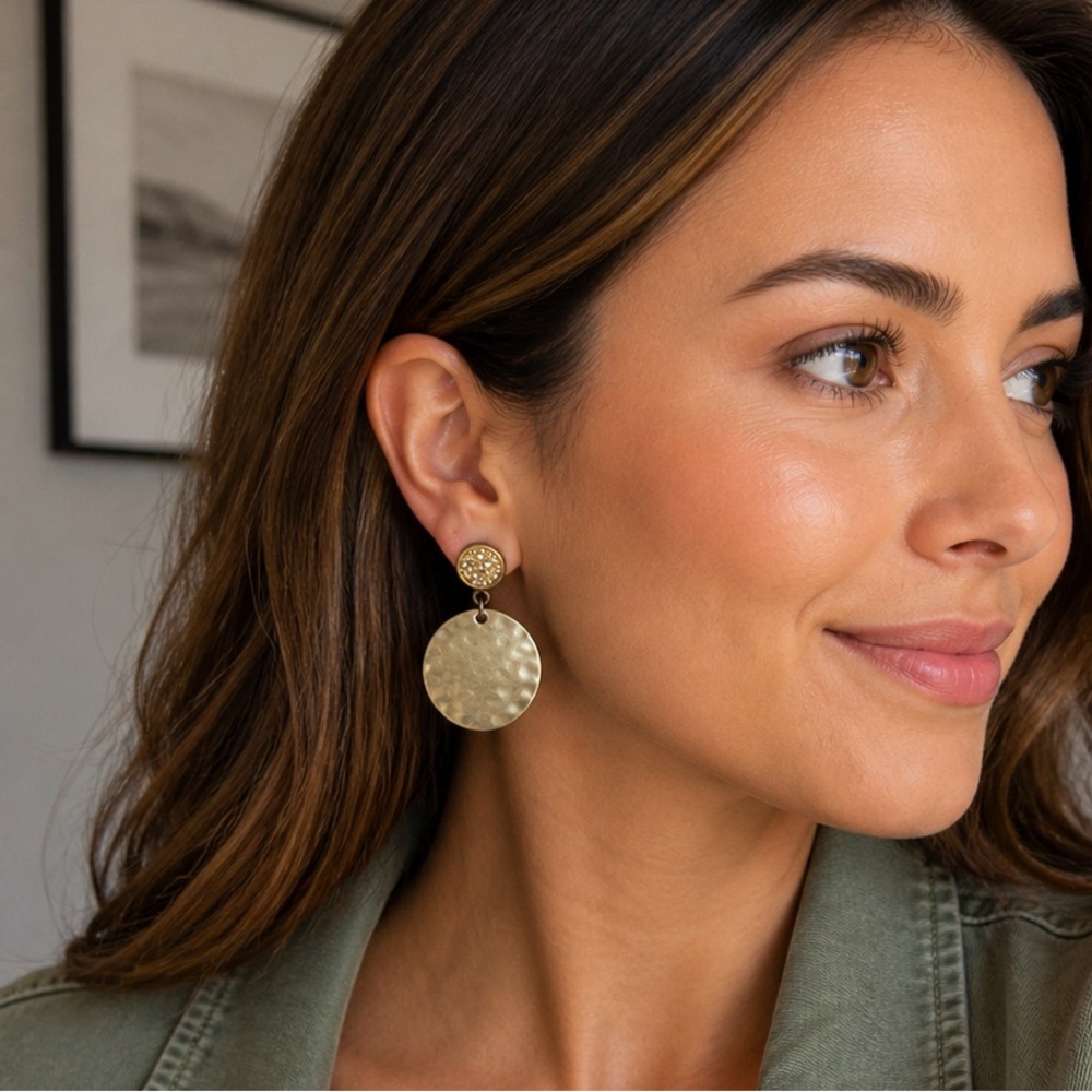 Chico’s Gold Tone Hammered Disc Drop Earrings Textured Statement (BR333/4)